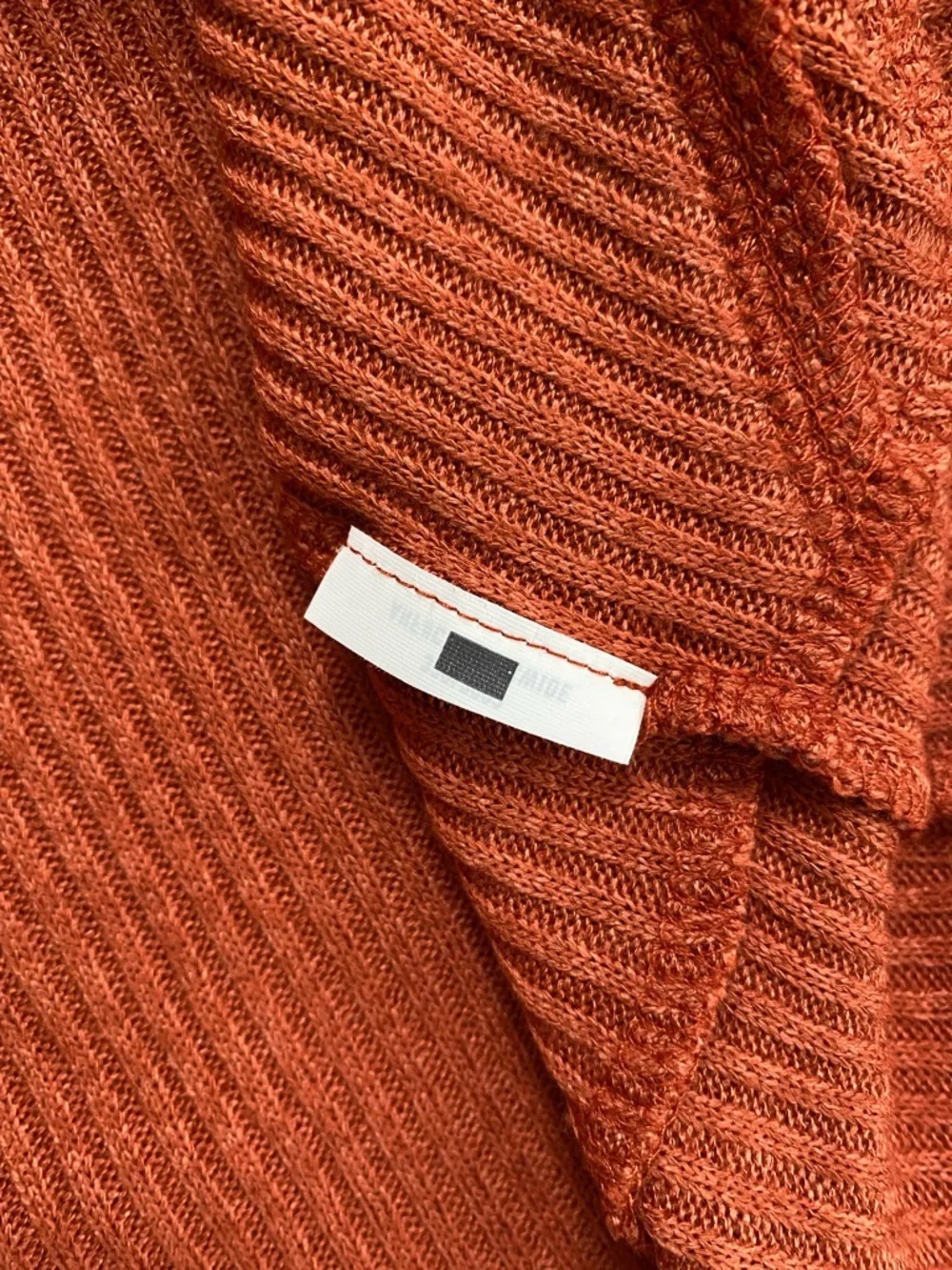 Hollister Ribbed Knit Long Sleeve Top/Tee | V Neck | Rust - Picture 14 of 14